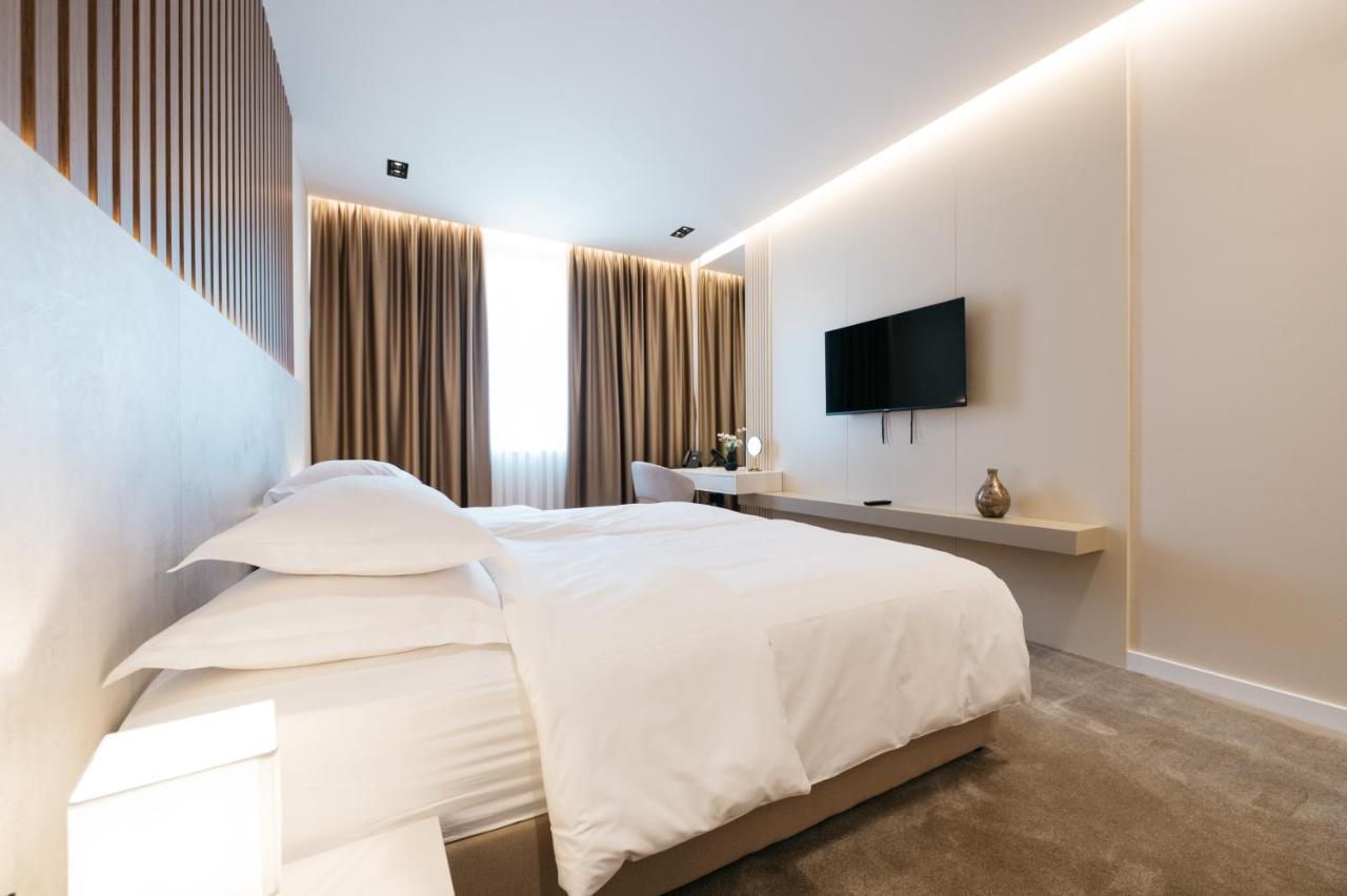 Hotel Restaurant Kod Barica Grude ภายนอก รูปภาพ